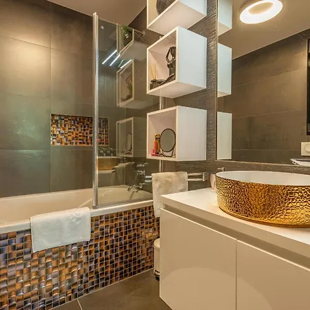 Stunning In 珀塞达耶