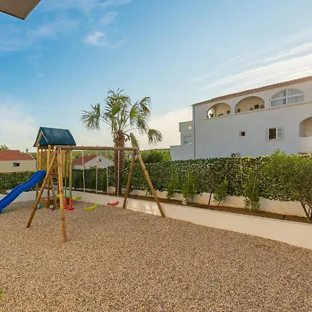 Holiday home In With Heated Swimming Pool
